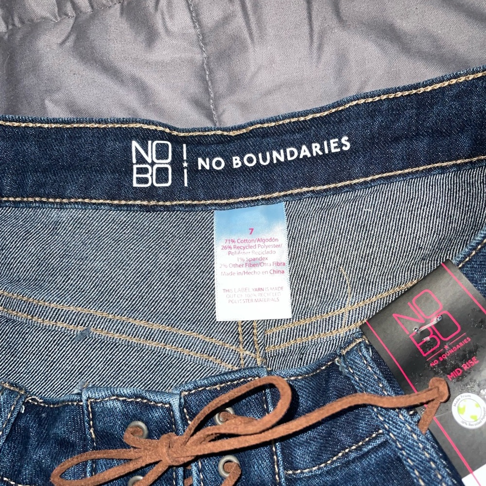 No boundaries lace up Blue Denim Women's Shorts nwt - Picture 2 of 5